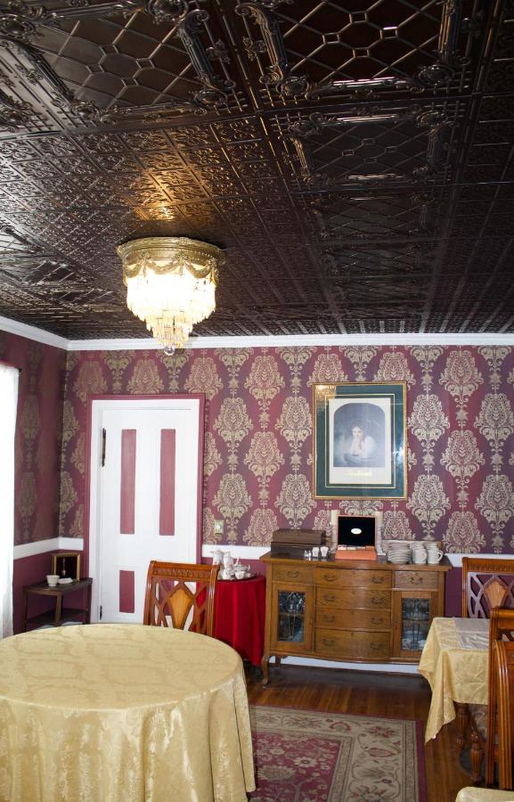 The Gridley Inn B&B Ватерло Екстериор снимка
