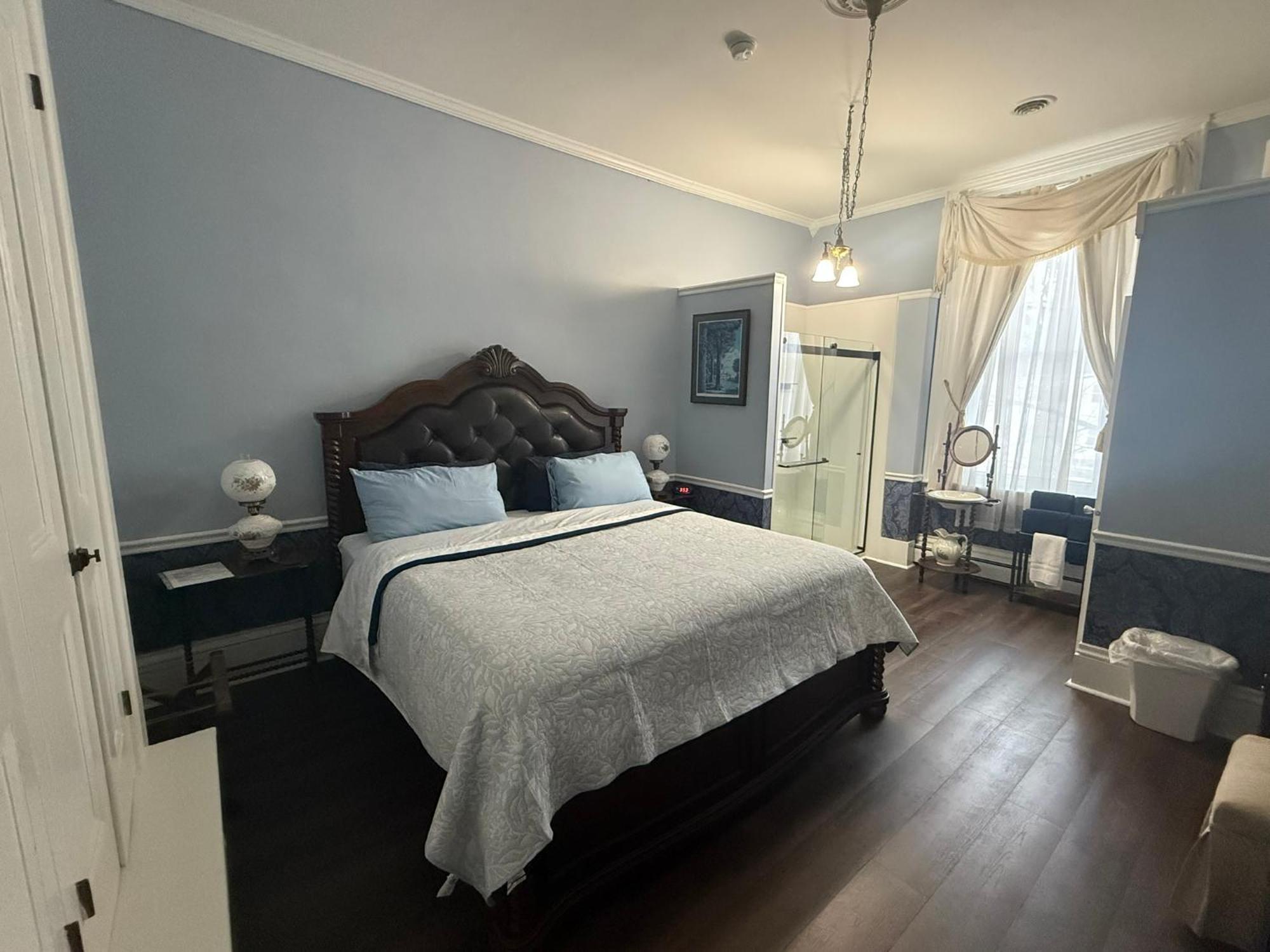 The Gridley Inn B&B Ватерло Екстериор снимка