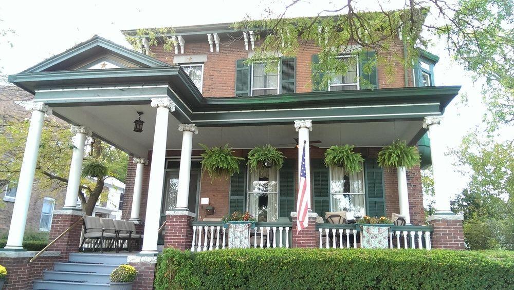 The Gridley Inn B&B Ватерло Екстериор снимка