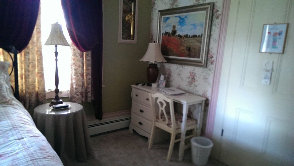 The Gridley Inn B&B Ватерло Екстериор снимка