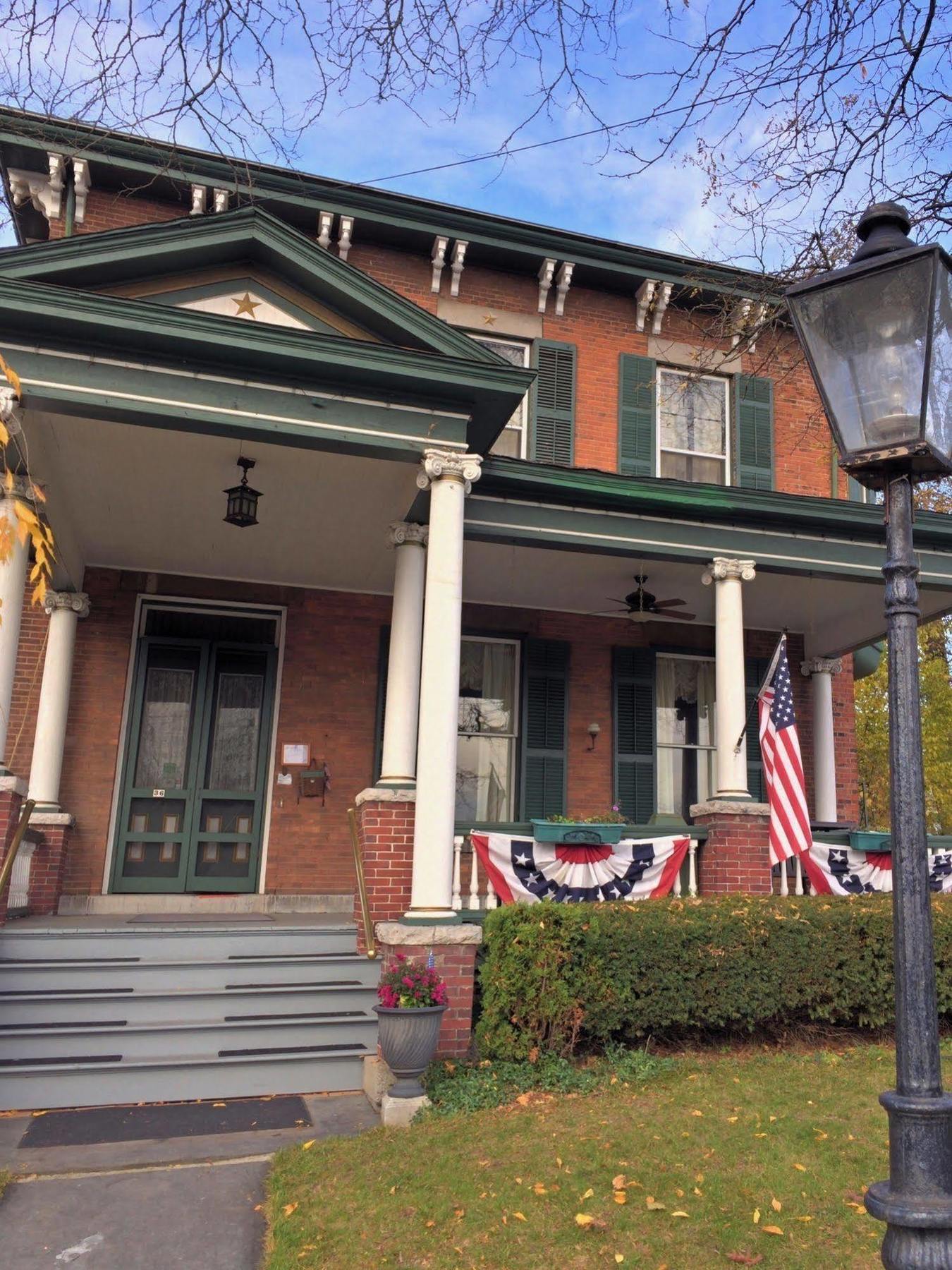 The Gridley Inn B&B Ватерло Екстериор снимка